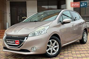 Хетчбек Peugeot 208 2013 в Вінниці