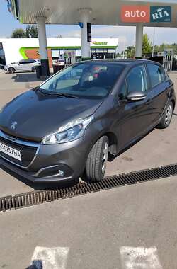 Хэтчбек Peugeot 208 2018 в Ужгороде