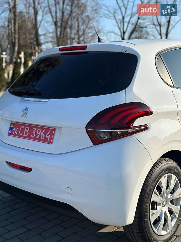 Хэтчбек Peugeot 208 2018 в Дрогобыче фото 27 Хэтчбек Peugeot 208 2018 в Дрогобыче