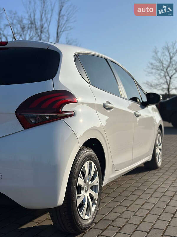 Хэтчбек Peugeot 208 2018 в Дрогобыче фото 29 Хэтчбек Peugeot 208 2018 в Дрогобыче