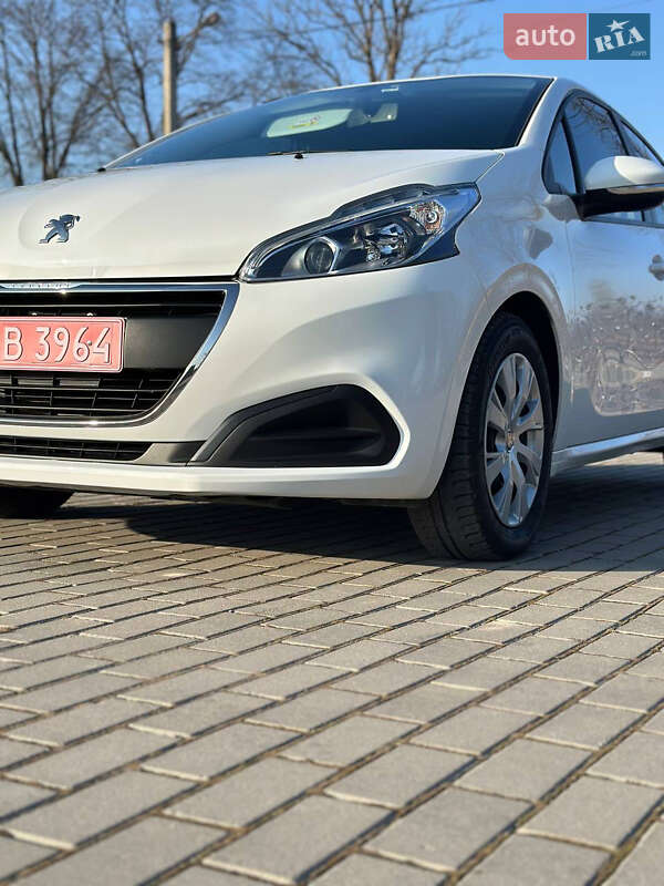 Хэтчбек Peugeot 208 2018 в Дрогобыче фото 5 Хэтчбек Peugeot 208 2018 в Дрогобыче