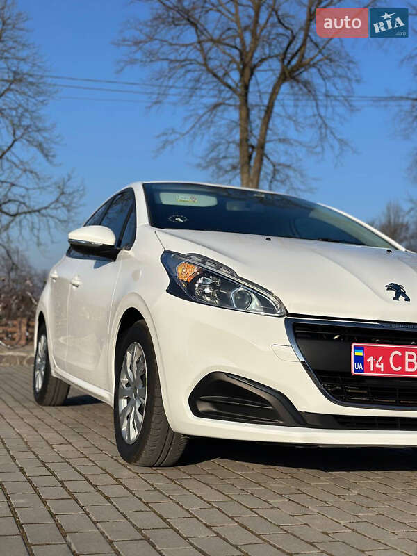 Хэтчбек Peugeot 208 2018 в Дрогобыче фото 7 Хэтчбек Peugeot 208 2018 в Дрогобыче