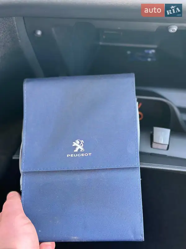 Хэтчбек Peugeot 208 2018 в Дрогобыче документ 2 фото Хэтчбек Peugeot 208 2018 в Дрогобыче документ