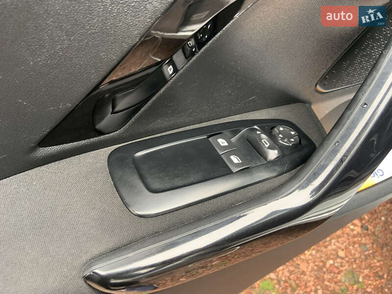 Хэтчбек Peugeot 208 2013 в Овруче