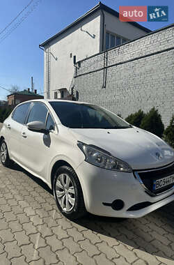Хетчбек Peugeot 208 2014 в Львові