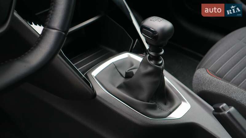 Хетчбек Peugeot 208 2021 в Києві
