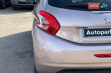 Хетчбек Peugeot 208 2013 в 
