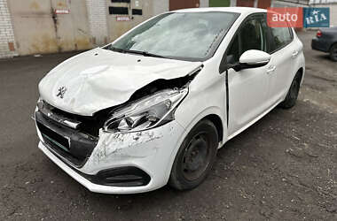 Хетчбек Peugeot 208 2019 в 