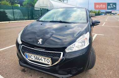 Хэтчбек Peugeot 208 2013 в Львове