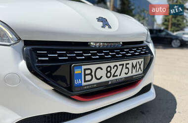 Хетчбек Peugeot 208 2013 в 