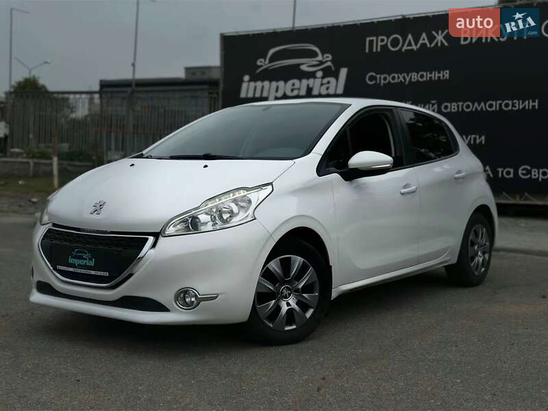 Peugeot 208 2013