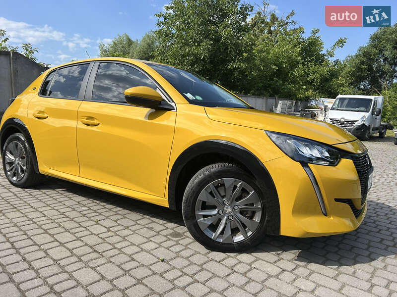 Хэтчбек Peugeot 208 2020 в Львове