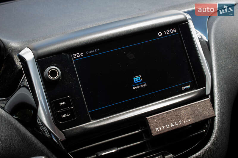 Хэтчбек Peugeot 208 2018 в Львове фото 18 Хэтчбек Peugeot 208 2018 в Львове