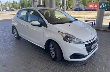 Хэтчбек Peugeot 208 2017 в Николаеве