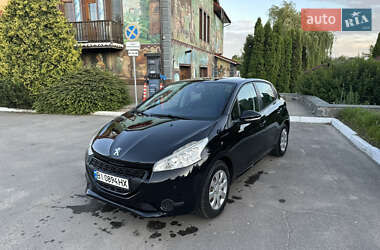 Хэтчбек Peugeot 208 2014 в Полтаве