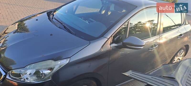 Хетчбек Peugeot 208 2012 в Івано-Франківську фото 3 Хетчбек Peugeot 208 2012 в Івано-Франківську