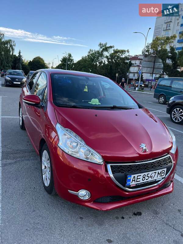Хетчбек Peugeot 208 2013 в Івано-Франківську фото 7 Хетчбек Peugeot 208 2013 в Івано-Франківську