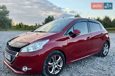 Хетчбек Peugeot 208 2013 в Бучі