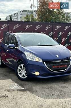 Хэтчбек Peugeot 208 2013 в 