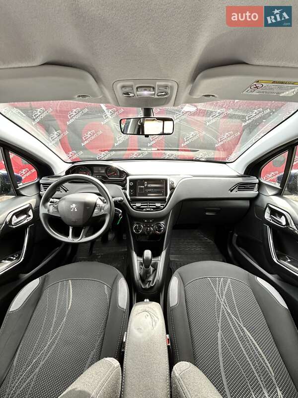 Хэтчбек Peugeot 208 2013 в Сумах