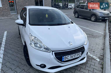 Хэтчбек Peugeot 208 2013 в Бориславе