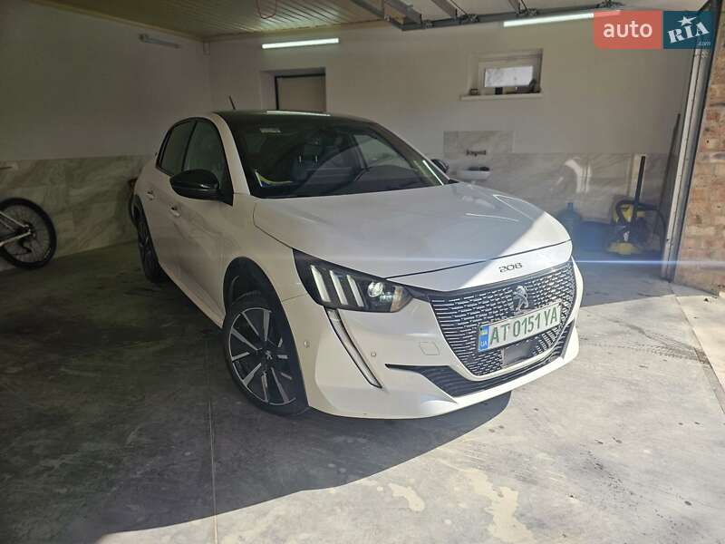 Хэтчбек Peugeot 208 2021 в Коломые фото Хэтчбек Peugeot 208 2021 в Коломые