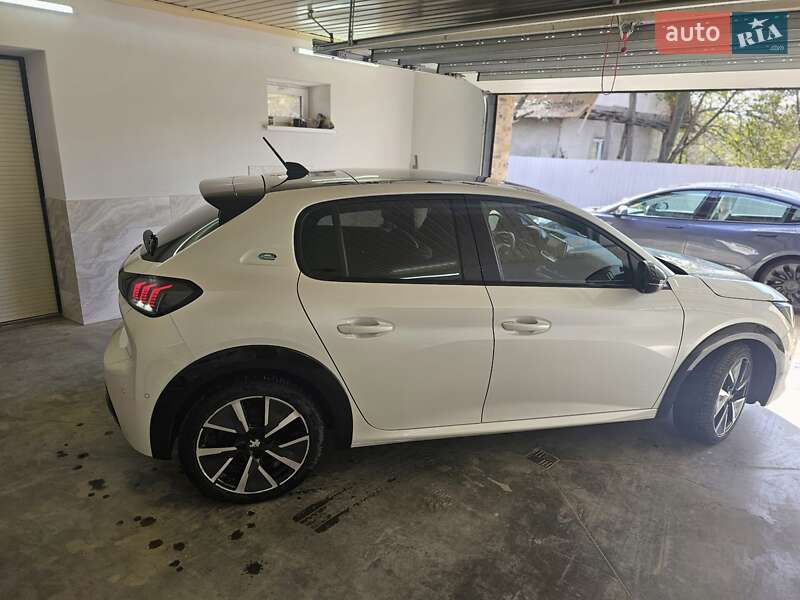 Хэтчбек Peugeot 208 2021 в Коломые фото 13 Хэтчбек Peugeot 208 2021 в Коломые