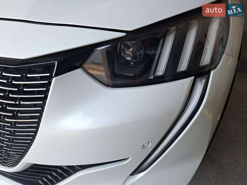 Хэтчбек Peugeot 208 2021 в Коломые фото 33 Хэтчбек Peugeot 208 2021 в Коломые