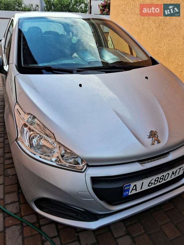 Peugeot 208 2015 Peugeot 208 2015