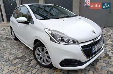 Хэтчбек Peugeot 208 2017 в Николаеве Хэтчбек Peugeot 208 2017 в Николаеве