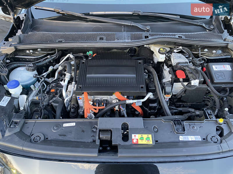 Хэтчбек Peugeot 208 2021 в Тернополе