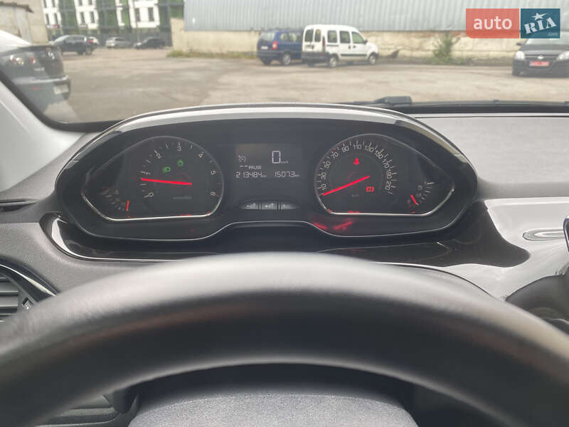 Хэтчбек Peugeot 208 2014 в Луцке фото 20 Хэтчбек Peugeot 208 2014 в Луцке