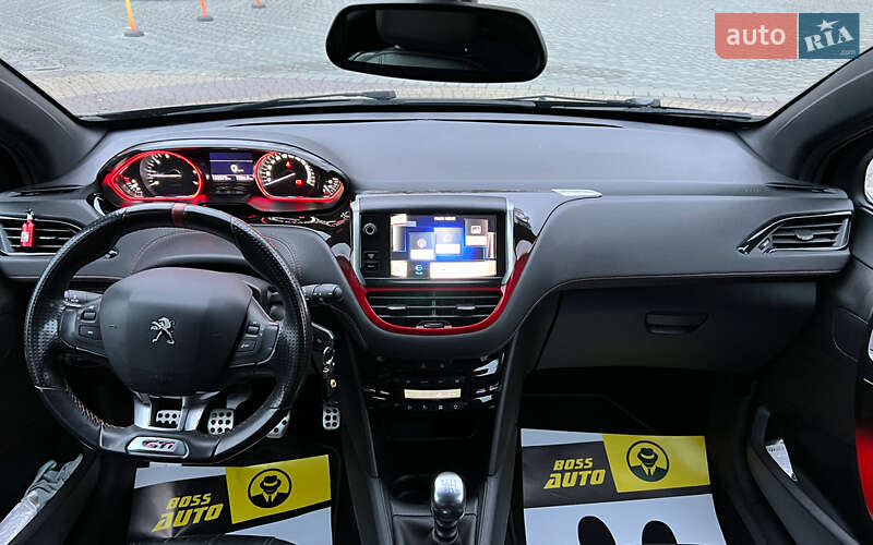 Хэтчбек Peugeot 208 2013 в Львове