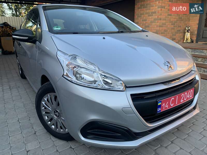 Хэтчбек Peugeot 208 2017 в Виннице