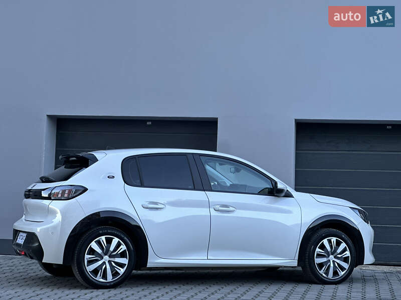 Хэтчбек Peugeot 208 2020 в Тернополе