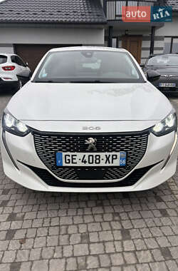 Хетчбек Peugeot 208 2022 в Тернополі