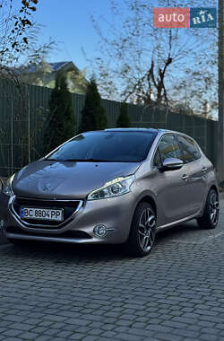 Хэтчбек Peugeot 208 2013 в Львове