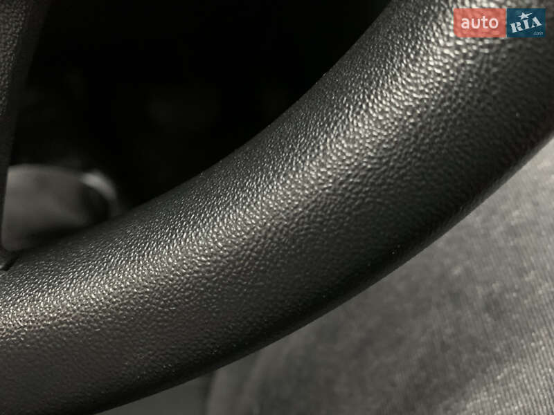 Хетчбек Peugeot 208 2014 в Броварах