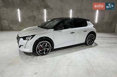 Хетчбек Peugeot 208 2021 в Коломиї