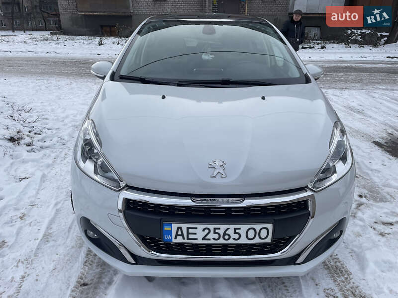 Peugeot 208 2017