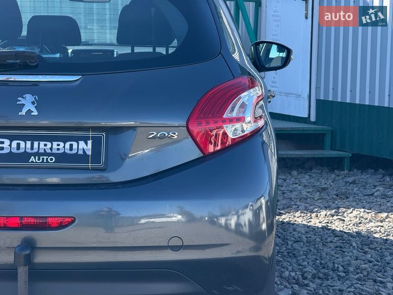 Хэтчбек Peugeot 208 2012 в Виннице
