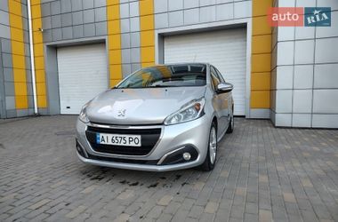 Хэтчбек Peugeot 208 2016 в Буче