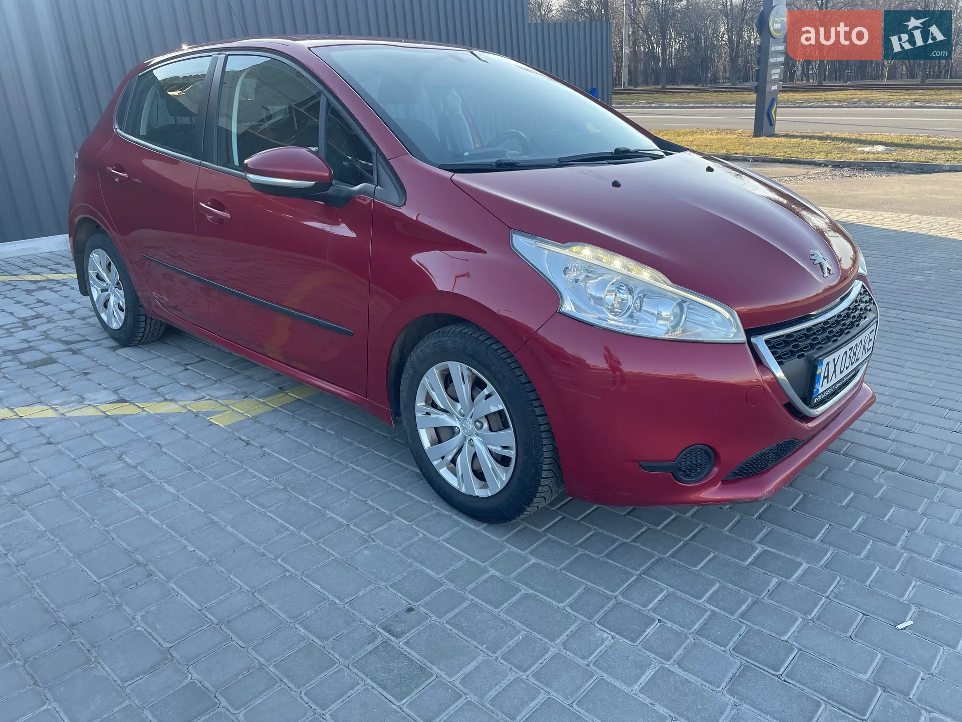 2013 Peugeot 208 - мініатюра 6