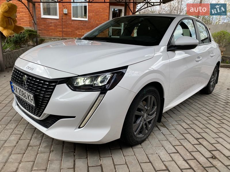 Peugeot 208 2020