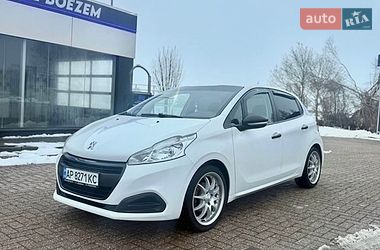 Хетчбек Peugeot 208 2015 в Береговому