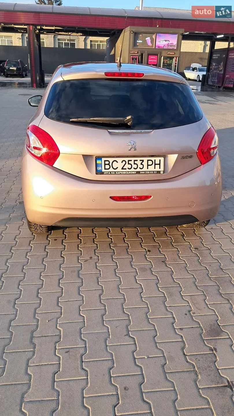 2014 Peugeot 208 - мініатюра 5