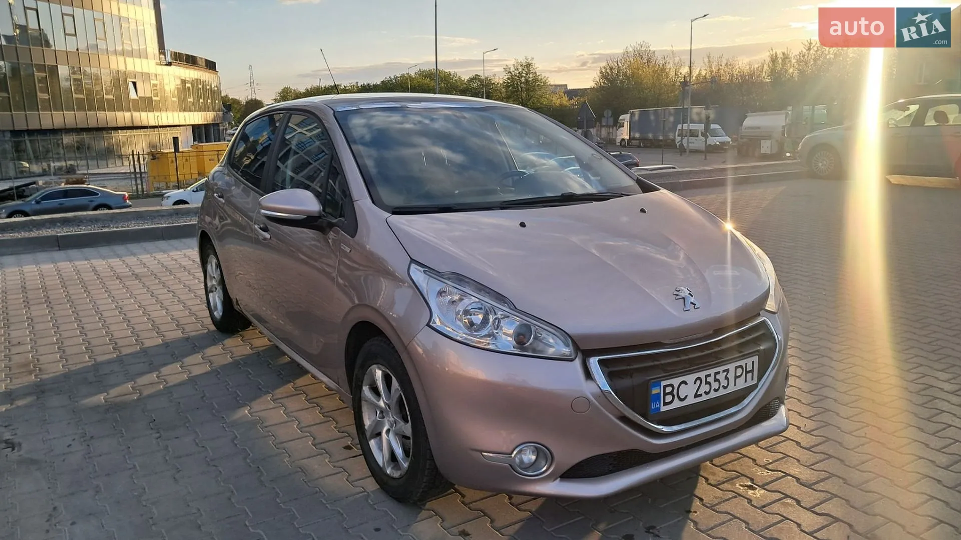 2014 Peugeot 208 - мініатюра 10