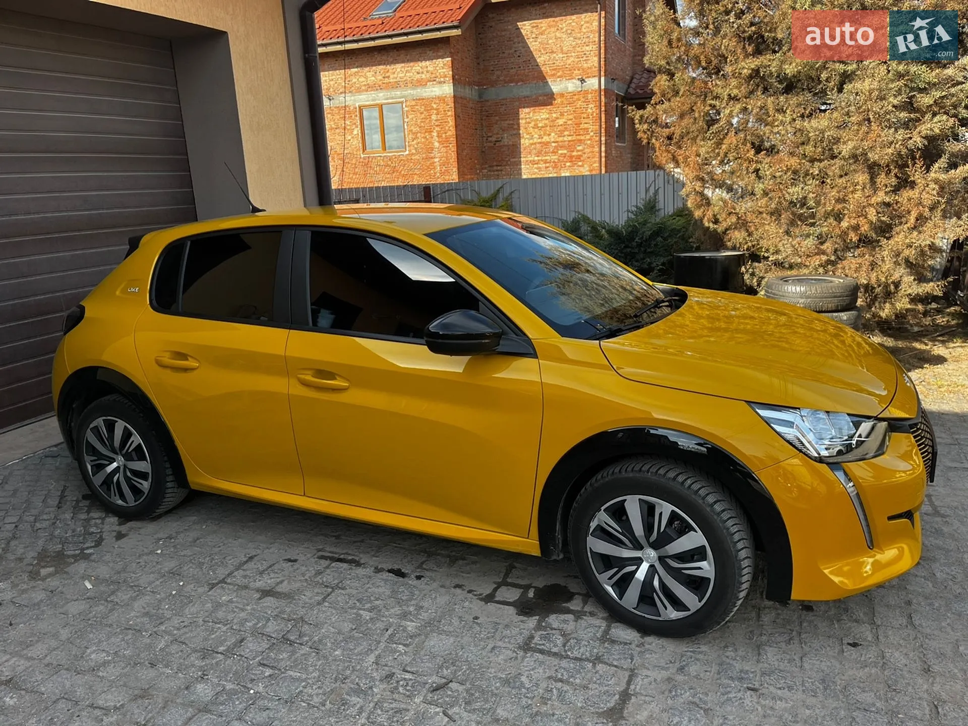 2023 Peugeot 208 - мініатюра 4