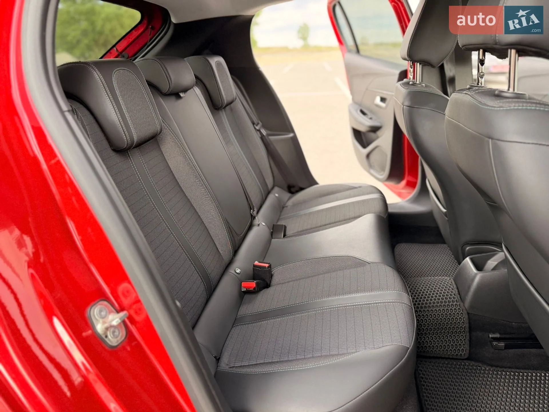 2021 Peugeot 208 - мініатюра 21