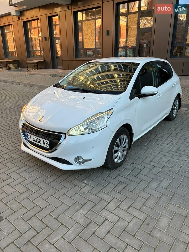 2012 Peugeot 208 - мініатюра 19